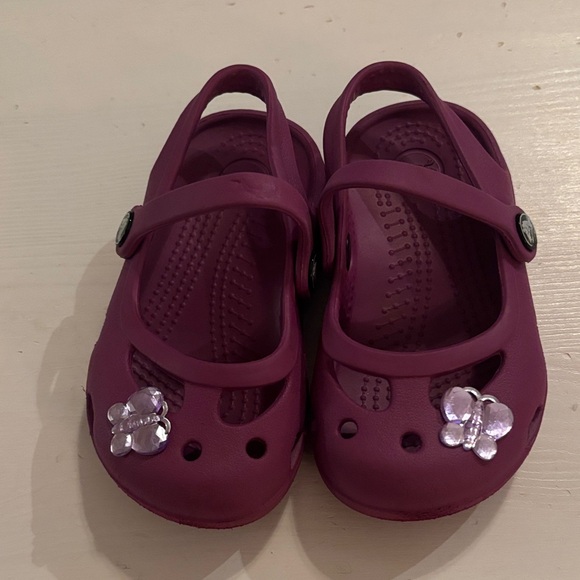 CROCS Other - CROCS Kids Purple Sandals with Butterfly Charm